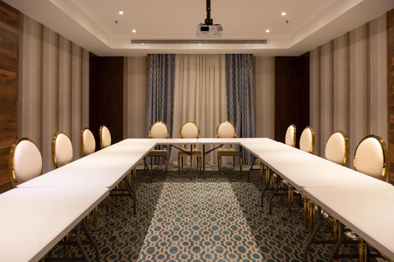 Seasons Park- Mawasim Al Hay At Hotel Jeddah Luaran gambar